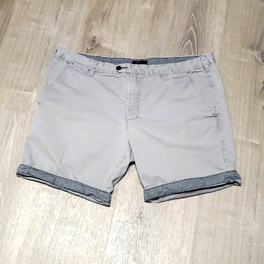Ted Baker London gray flat shorts men size 38 R